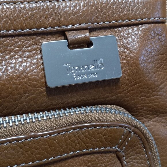 👉LAST CHANCE‼️ Tignanello 100% Leather X-Bodies Organizer Messenger Bag - Picture 3 of 13